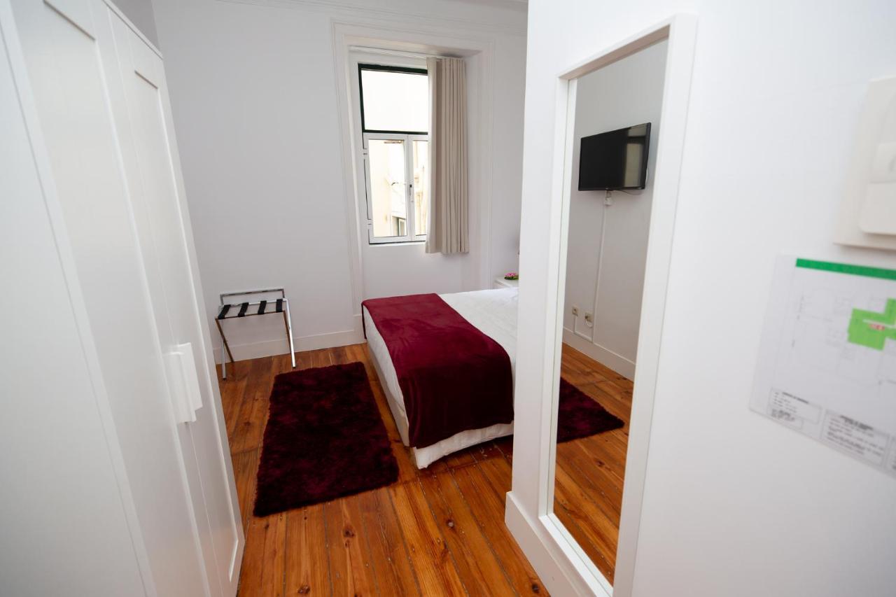 ליסבון Inn-Chiado Boulevard Guest House מראה חיצוני תמונה