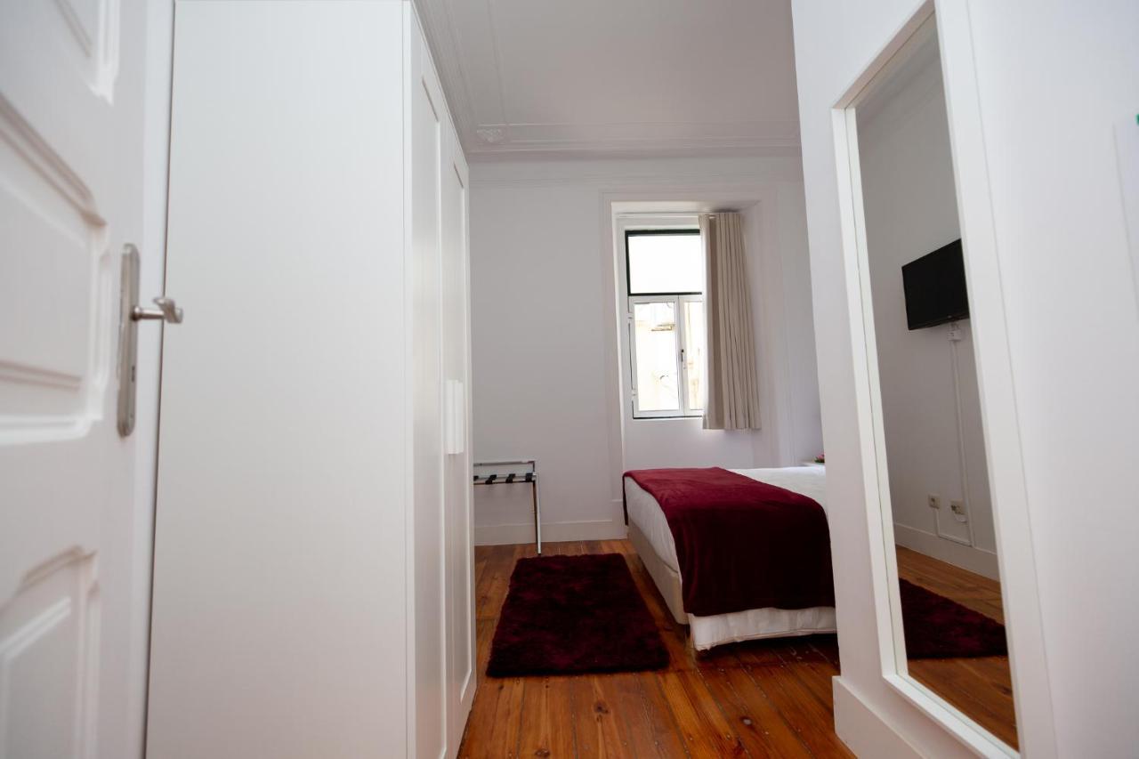 ליסבון Inn-Chiado Boulevard Guest House מראה חיצוני תמונה