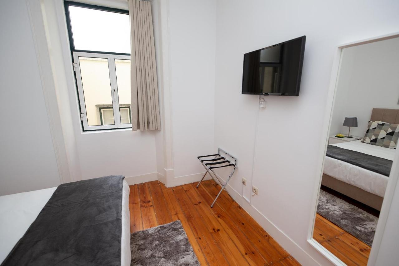 ליסבון Inn-Chiado Boulevard Guest House מראה חיצוני תמונה