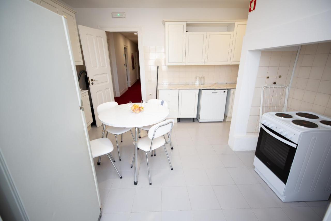 ליסבון Inn-Chiado Boulevard Guest House מראה חיצוני תמונה