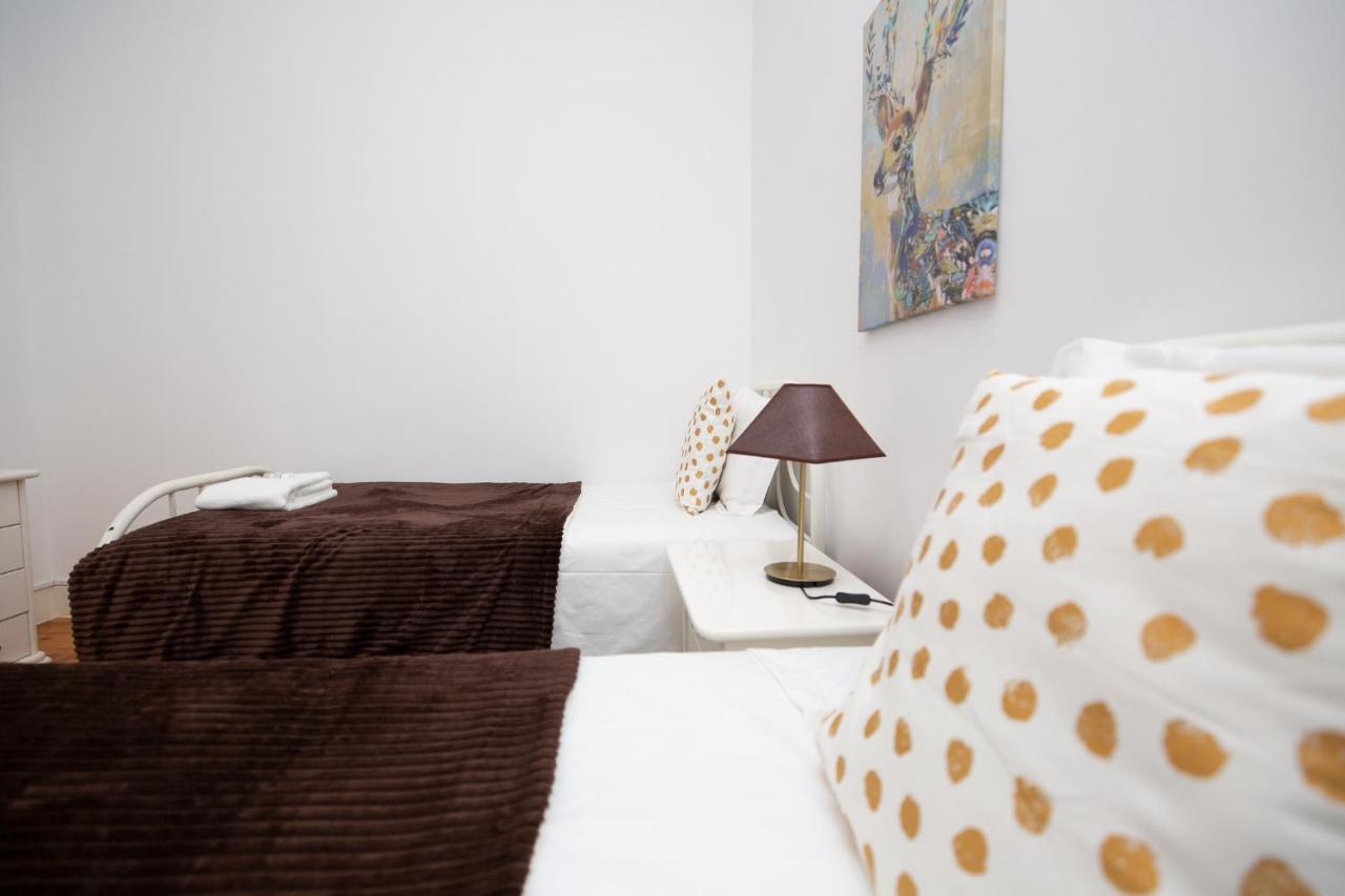 ליסבון Inn-Chiado Boulevard Guest House מראה חיצוני תמונה